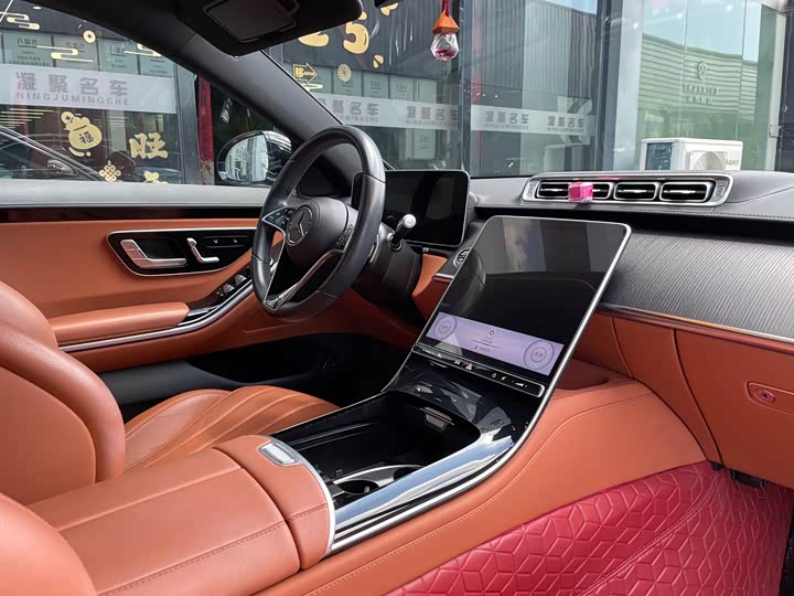 Фото 7 - Mercedes-Benz S-Class