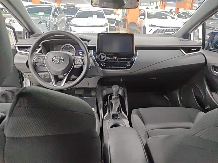 Фото 14 - Toyota Levin