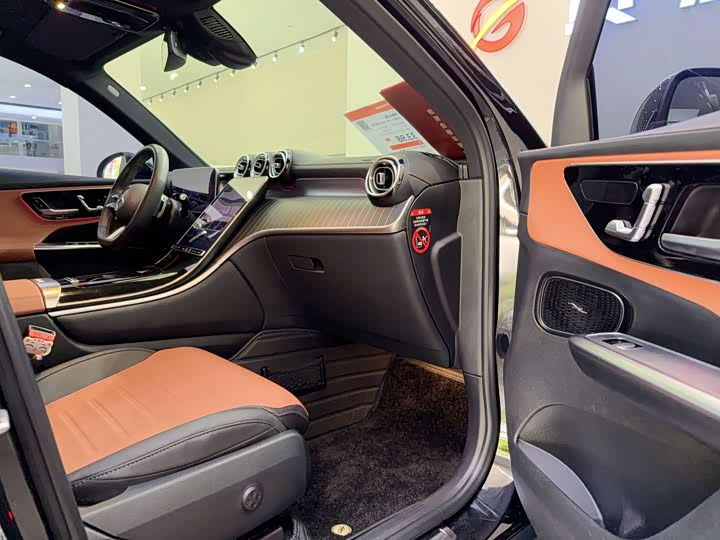 Фото 9 - Mercedes-Benz GLC-Class