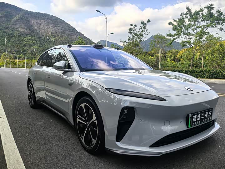 Фото 3 - Nio ET5T