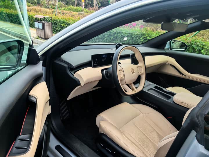 Фото 4 - Nio ET5T