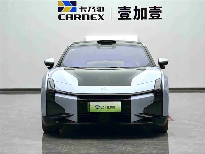 Фото 2 - HiPhi Z