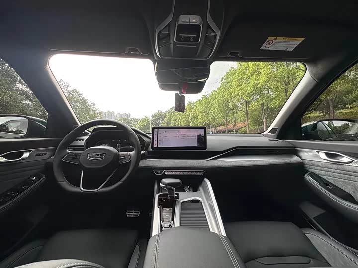 Фото 5 - Geely Preface