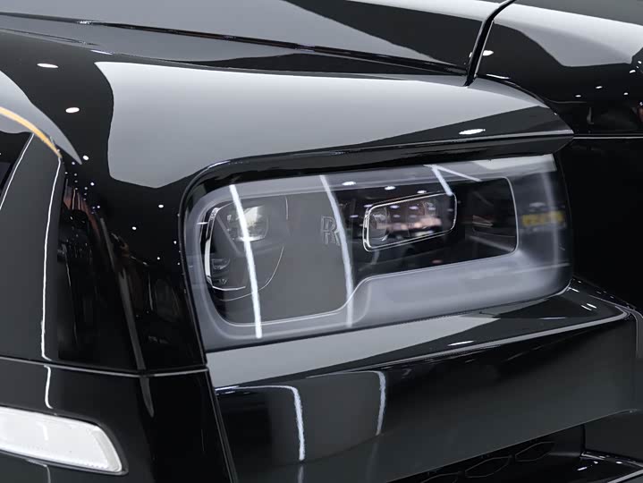 Фото 4 - Rolls-Royce Cullinan