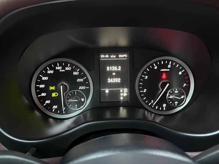 Фото 12 - Mercedes-Benz Vito