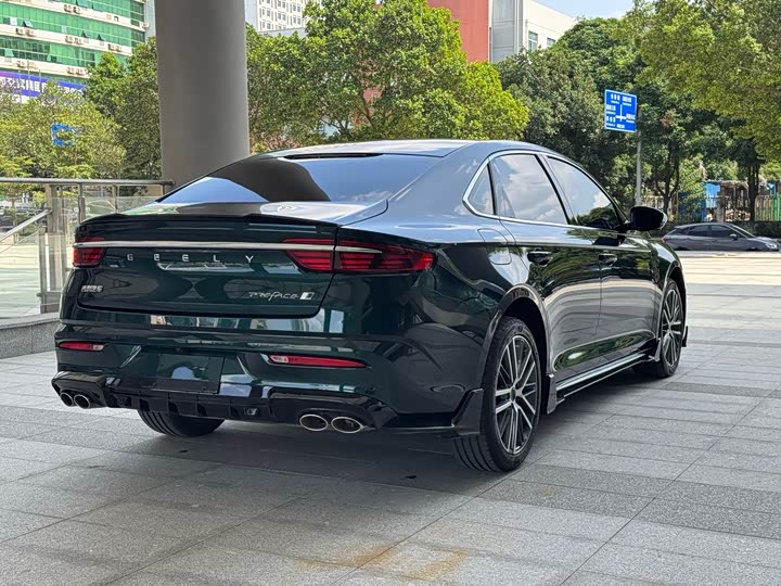 Фото 12 - Geely Preface