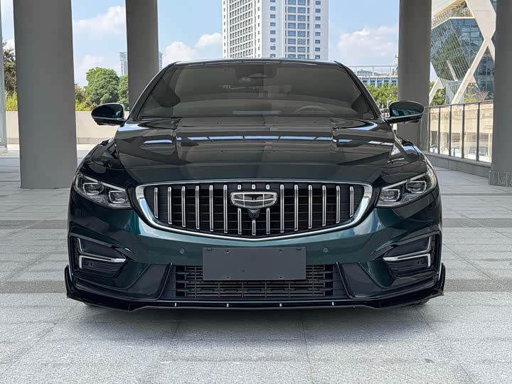 Фото 2 - Geely Preface