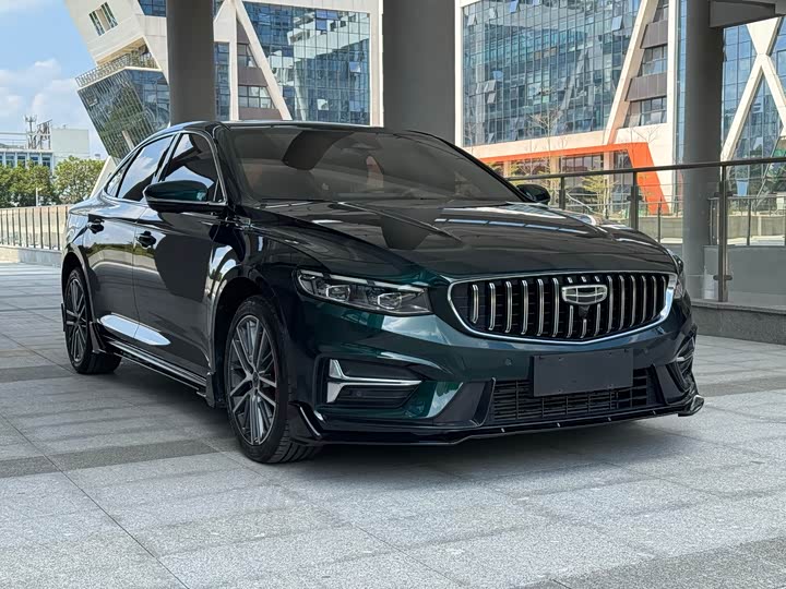 Фото 3 - Geely Preface