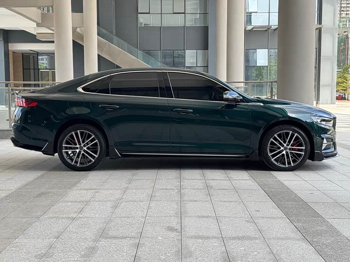 Фото 4 - Geely Preface