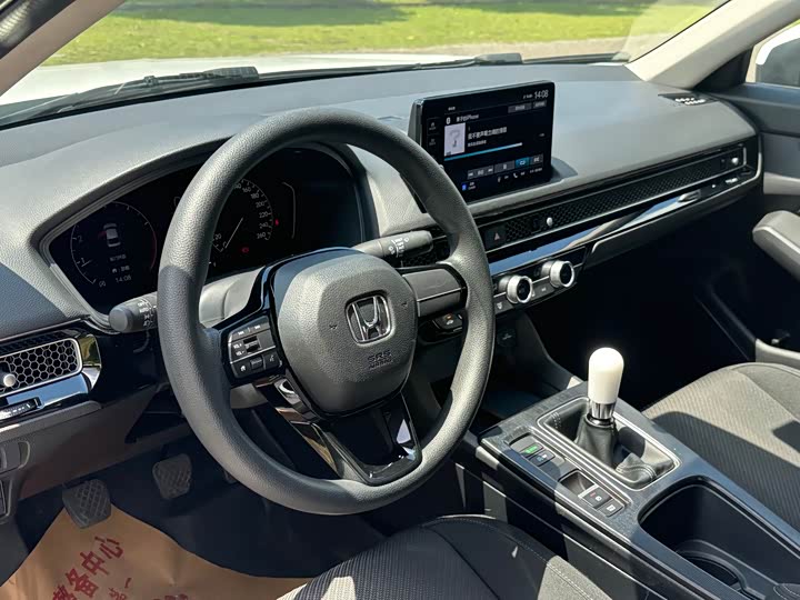 Фото 18 - Honda Integra