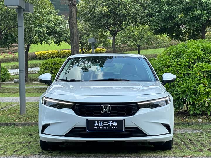 Фото 2 - Honda Integra