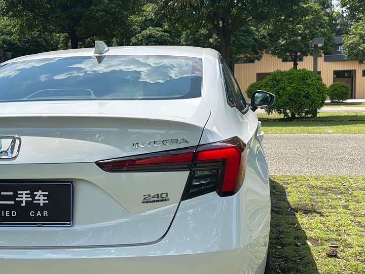 Фото 25 - Honda Integra