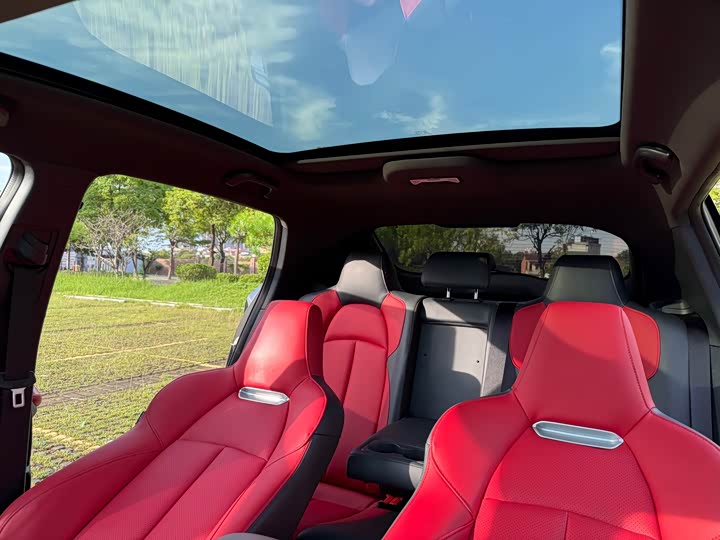 Фото 22 - Changan UNI-T