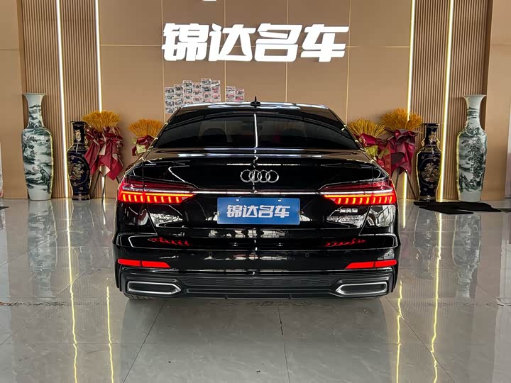 Фото 14 - Audi A6L