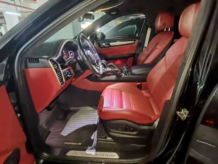 Фото 3 - Porsche Cayenne