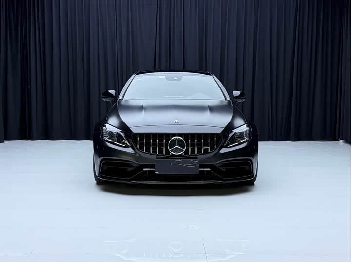 Фото 2 - Mercedes-Benz C-Class AMG