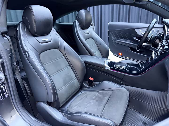 Фото 20 - Mercedes-Benz C-Class AMG