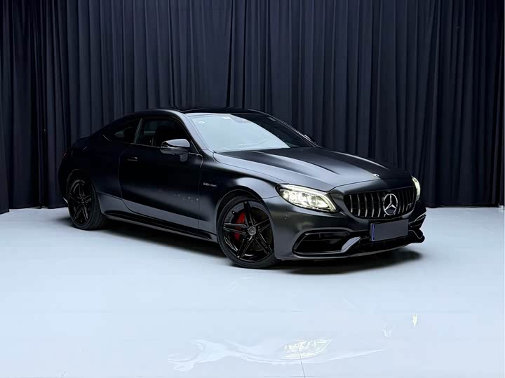 Фото 3 - Mercedes-Benz C-Class AMG
