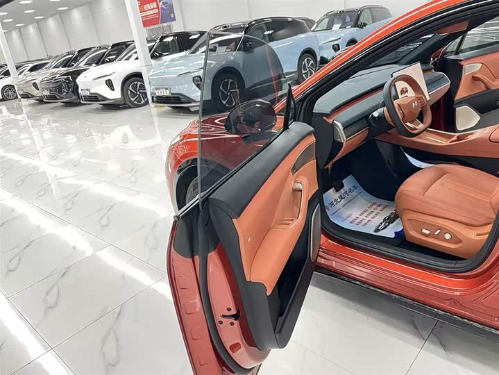 Фото 7 - Nio Onvo L60