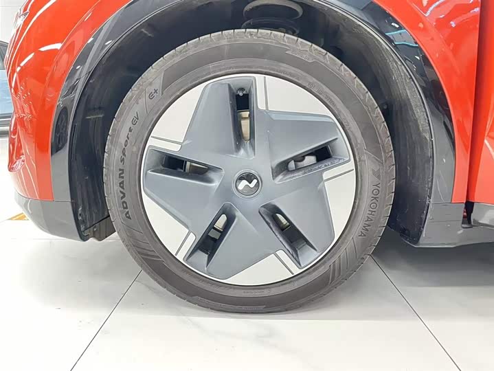 Фото 8 - Nio Onvo L60