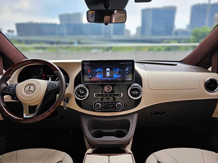 Фото 12 - Mercedes-Benz Vito