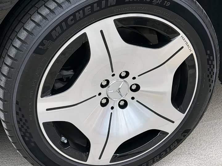 Фото 10 - Mercedes-Benz Maybach S-Class