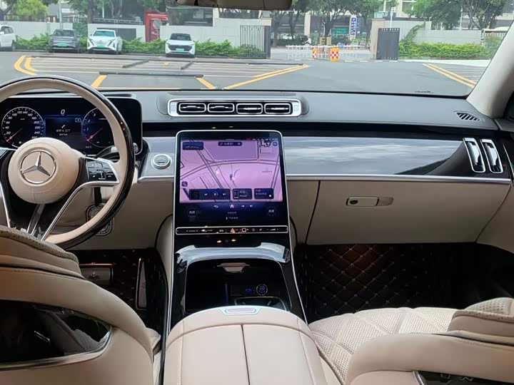 Фото 3 - Mercedes-Benz Maybach S-Class