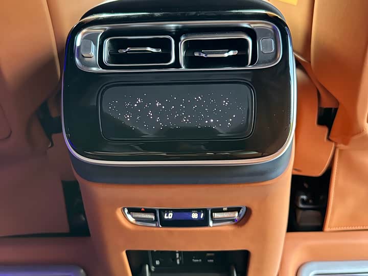 Фото 13 - Mercedes-Benz Vito