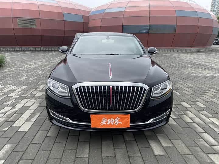 Фото 2 - Hongqi H7