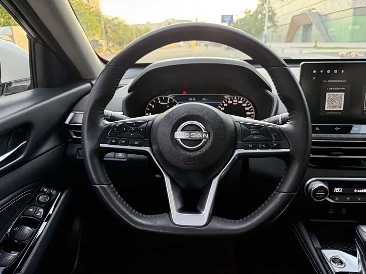 Фото 11 - Nissan Teana