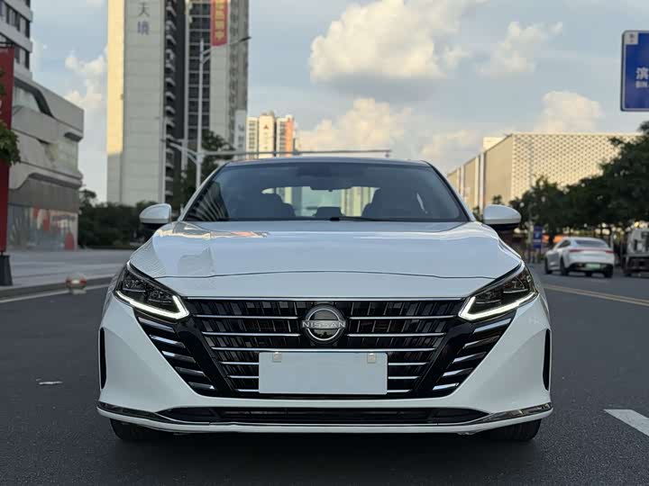 Фото 2 - Nissan Teana