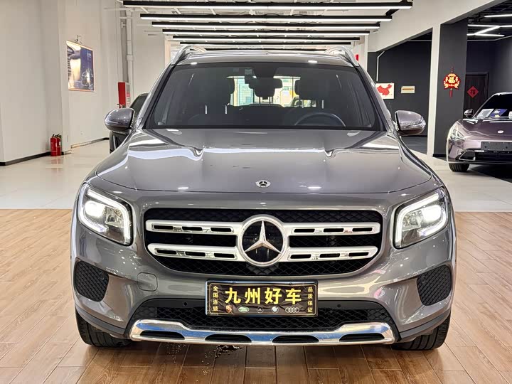 Фото 2 - Mercedes-Benz GLB-Class