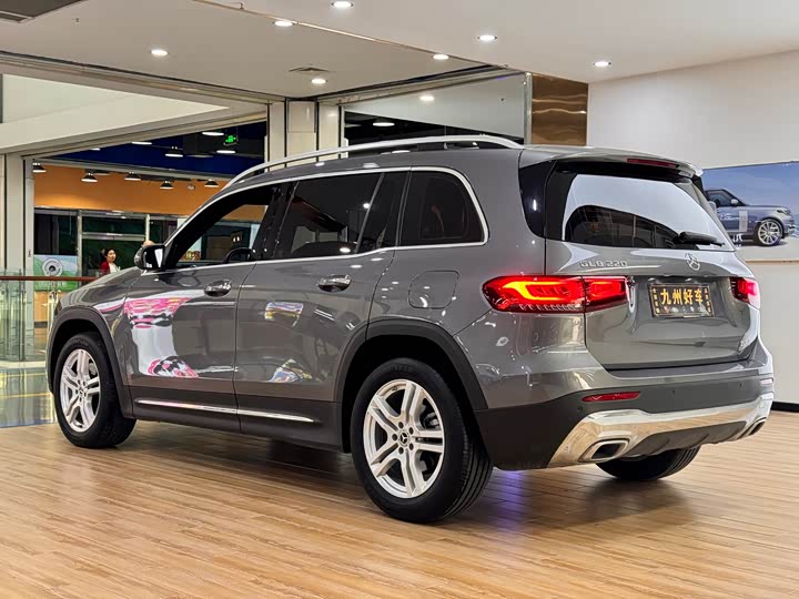 Фото 5 - Mercedes-Benz GLB-Class