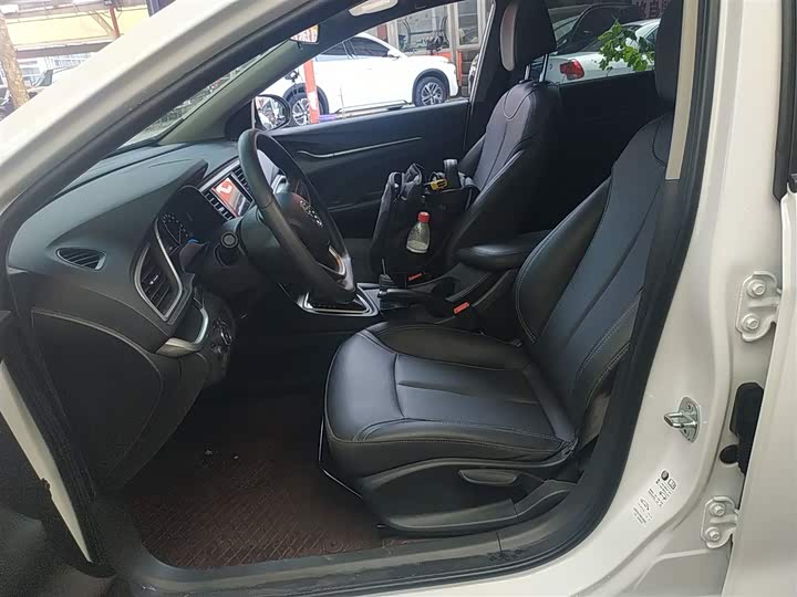 Фото 15 - Buick Excelle GT