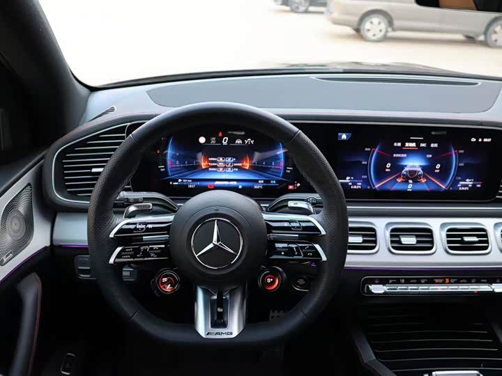 Фото 12 - Mercedes-Benz GLE-Class AMG