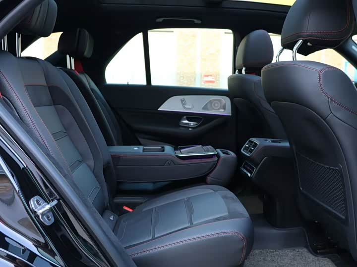 Фото 17 - Mercedes-Benz GLE-Class AMG