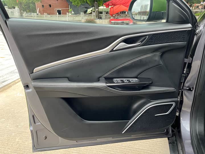 Фото 11 - Hozon U