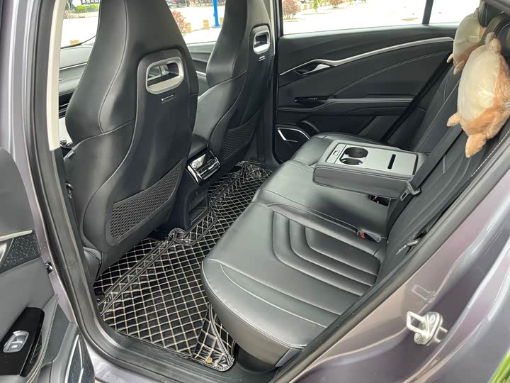 Фото 5 - Hozon U