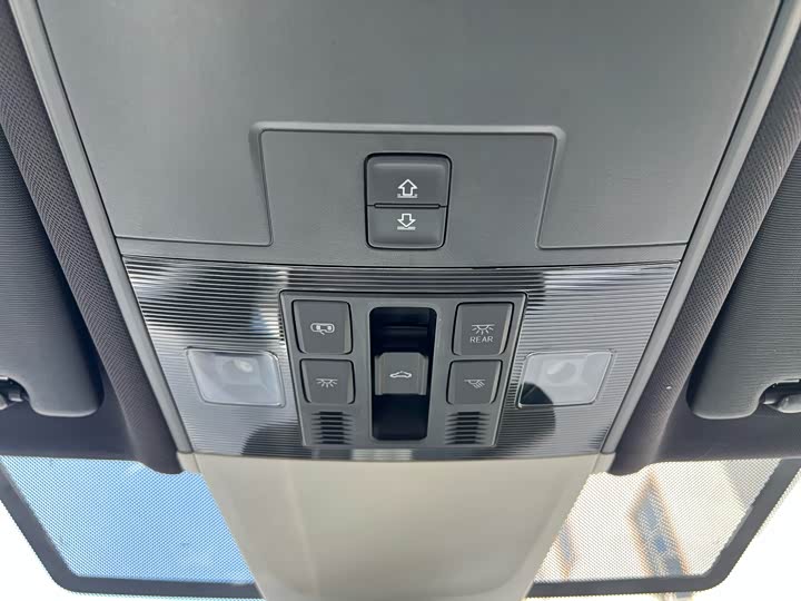 Фото 16 - Volkswagen Tayron