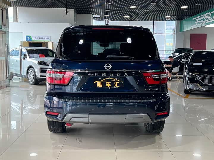 Фото 5 - Nissan Armada