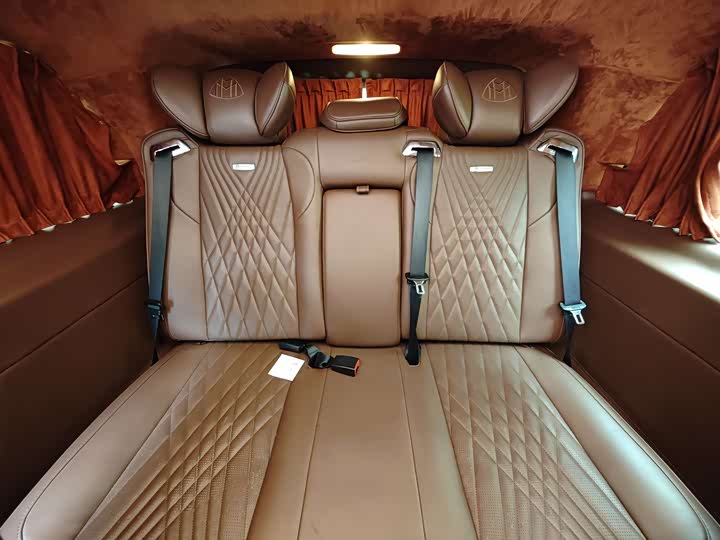 Фото 11 - Mercedes-Benz Vito