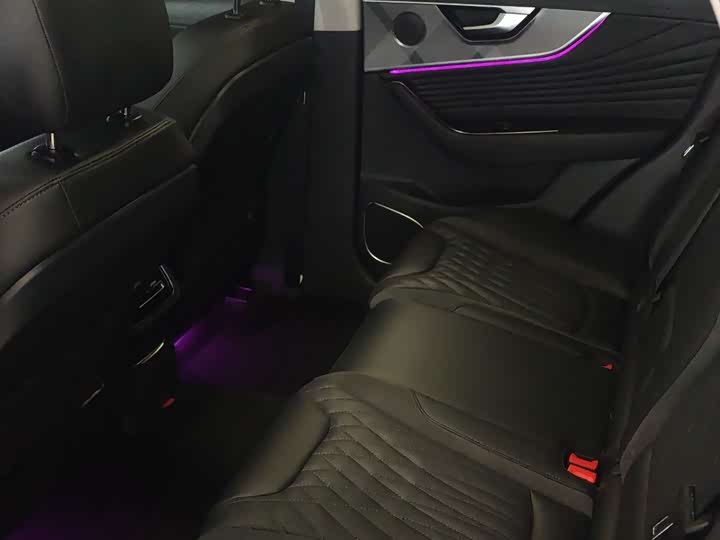 Фото 9 - Hongqi HS5