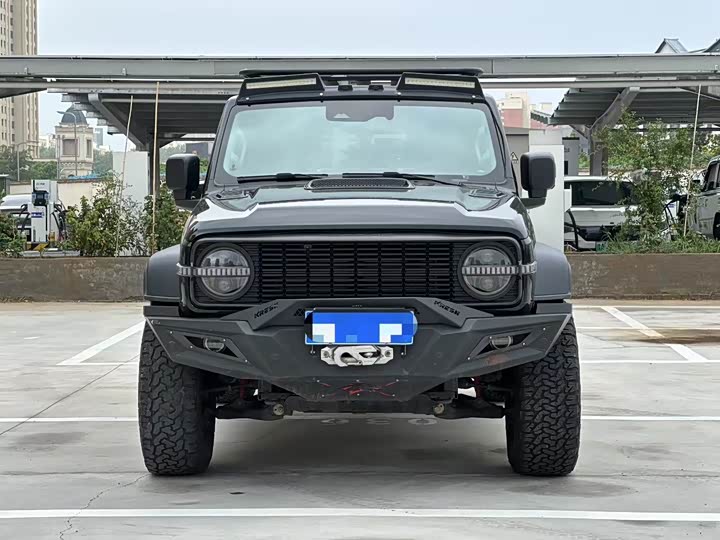 Фото 2 - Tank 300