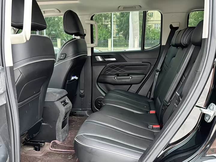 Фото 8 - Tank 300