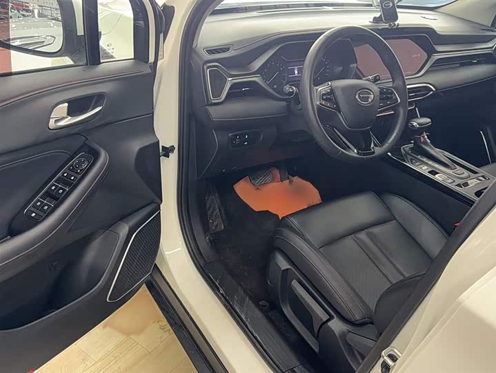 Фото 13 - GAC Trumpchi GS4