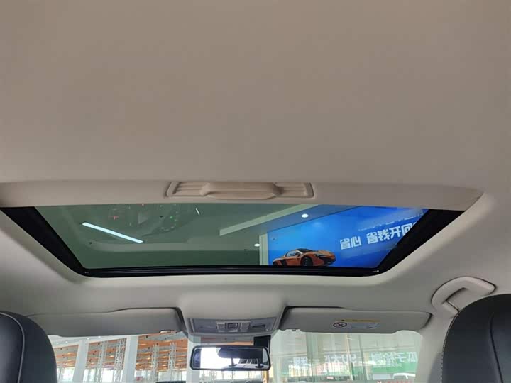 Фото 9 - Volkswagen Lavida