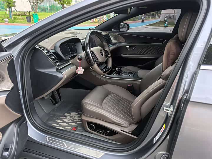 Фото 5 - BYD Han