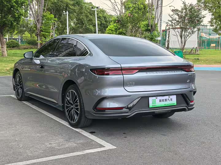 Фото 7 - BYD Han