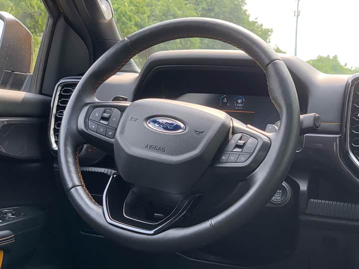 Фото 18 - Ford Ranger