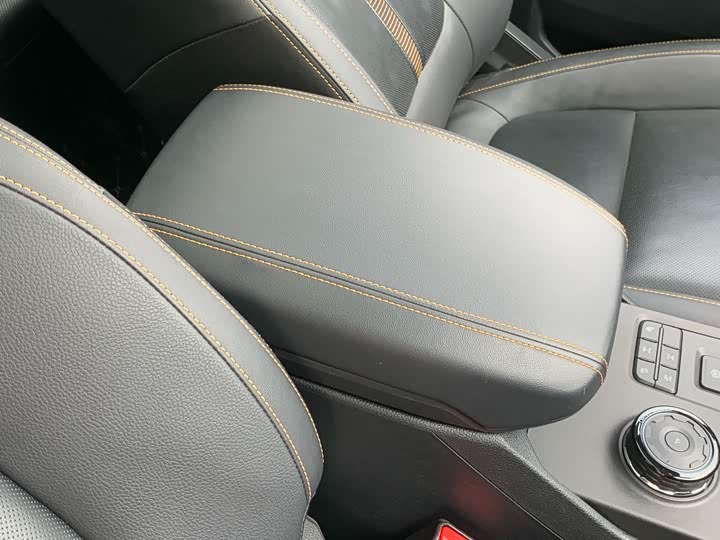 Фото 28 - Ford Ranger